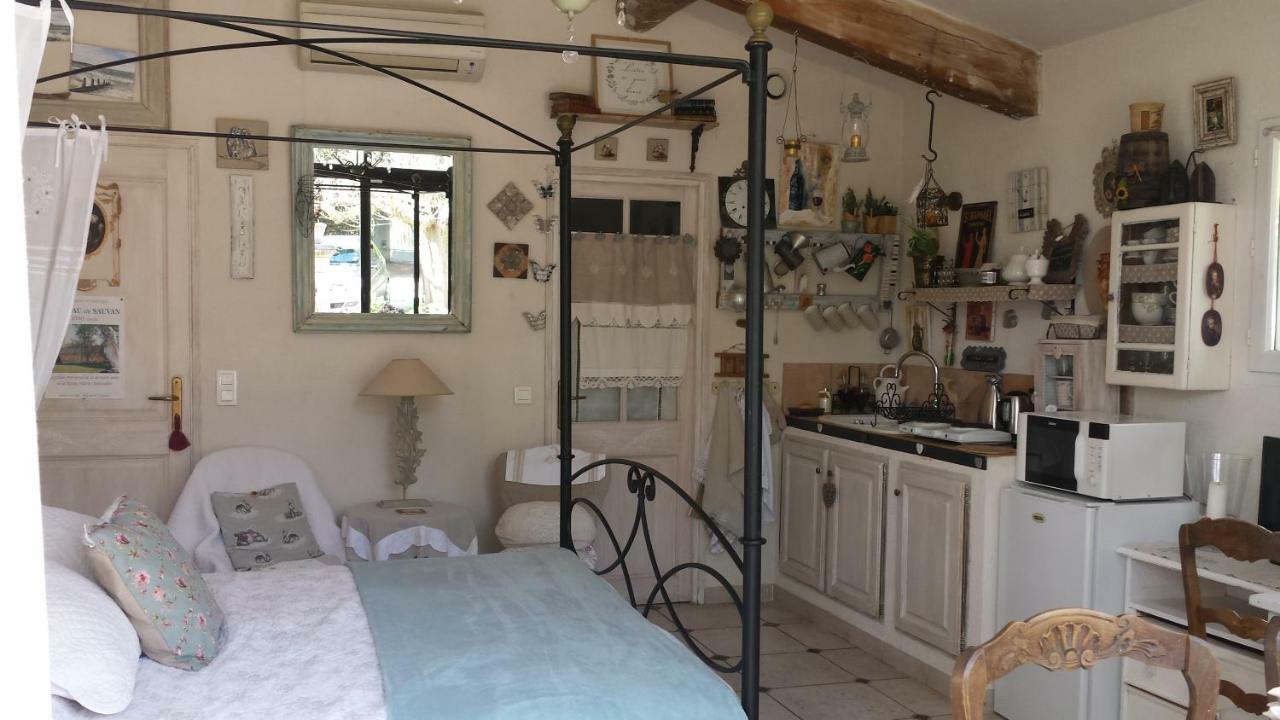 L'Oustalet Appartement La Tour-dʼAigues Buitenkant foto